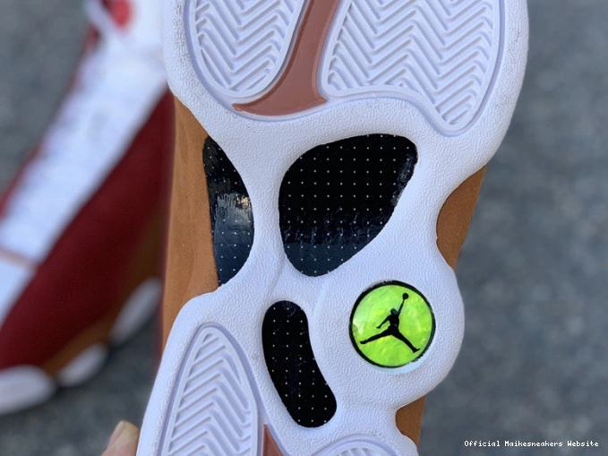 Official Maikesneakers 
